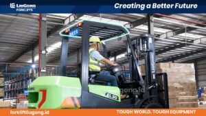 Overhead Guard Forklift: Perlindungan Maksimal dan Investasi Keselamatan Operator